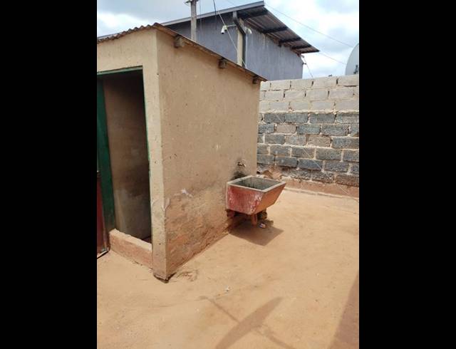 6 BEDROOM HOUSE FOR SALE IN PHOMOLONG